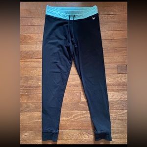 Women’s 🖤 Black w/ Teal 💙 VS Pink Logo Leggings 👖!! Size Medium